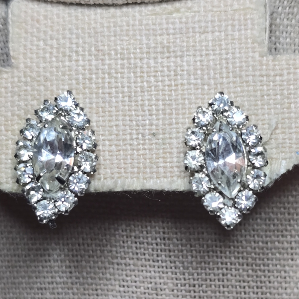 Dazzling Silver Marquise Crystal Clip-on Earrings